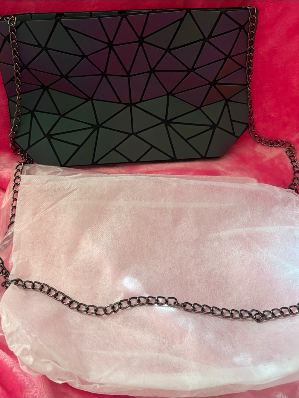 Geometric Chain Crossbody Bag - Black